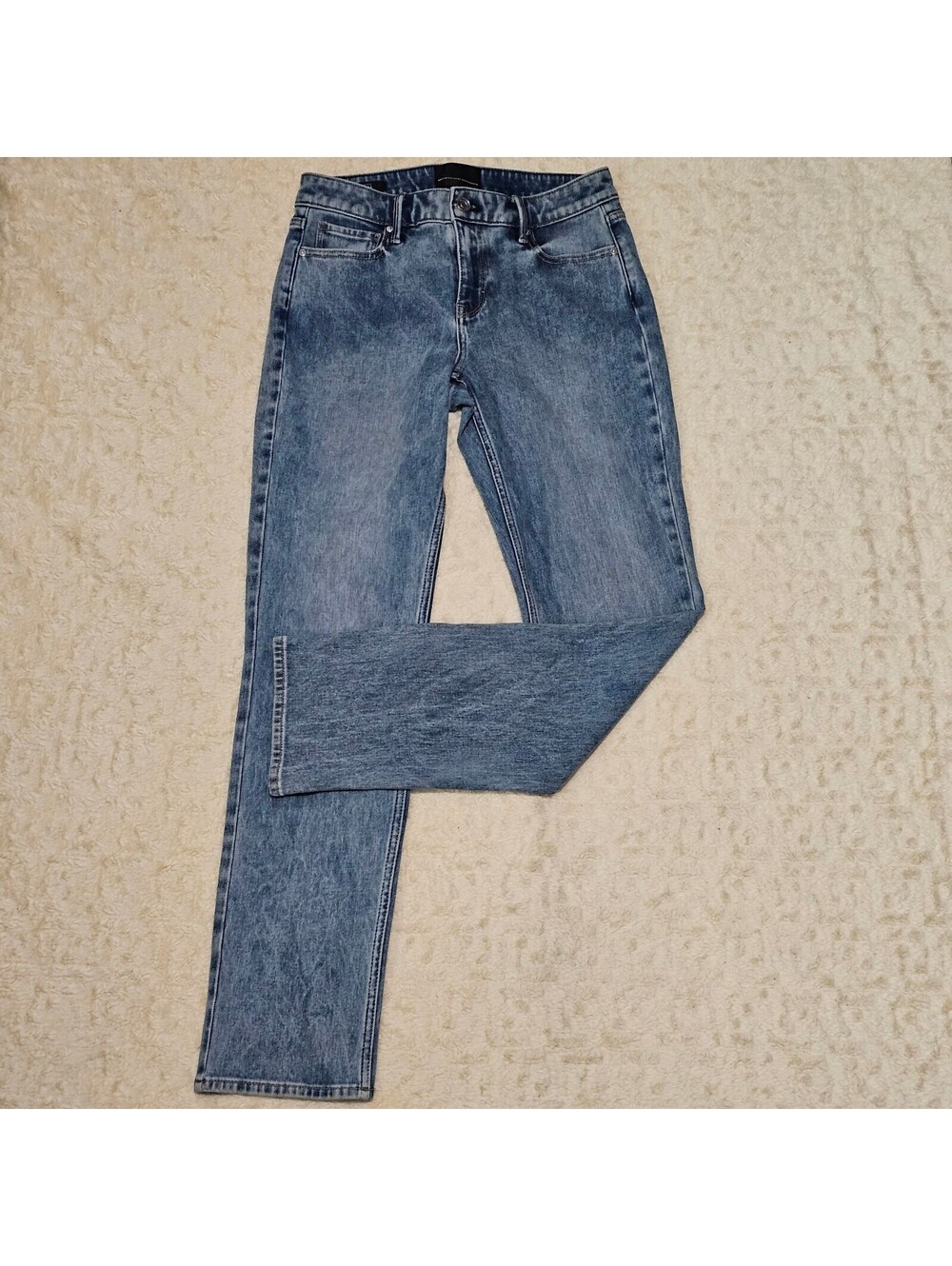 White House Black Market Mid Rise Slim Jeans 2 NWOT